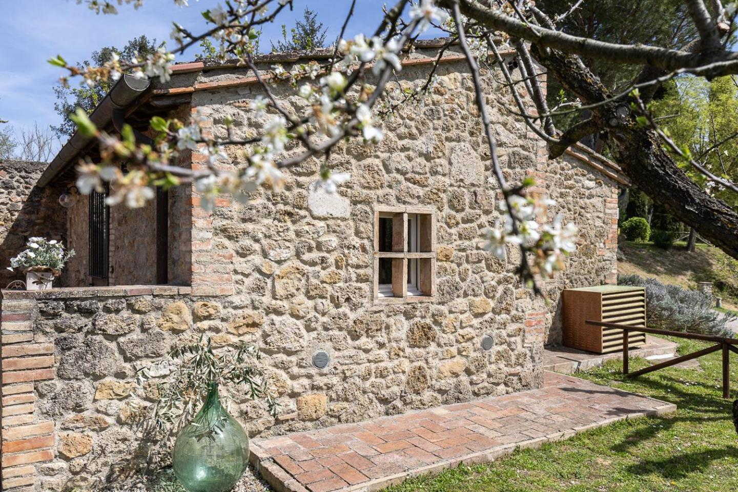 Relais Antico Borgo San Lorenzo Poggibonsi Buitenkant foto
